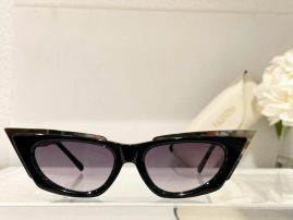 Picture of Valentino Sunglasses _SKUfw46802748fw